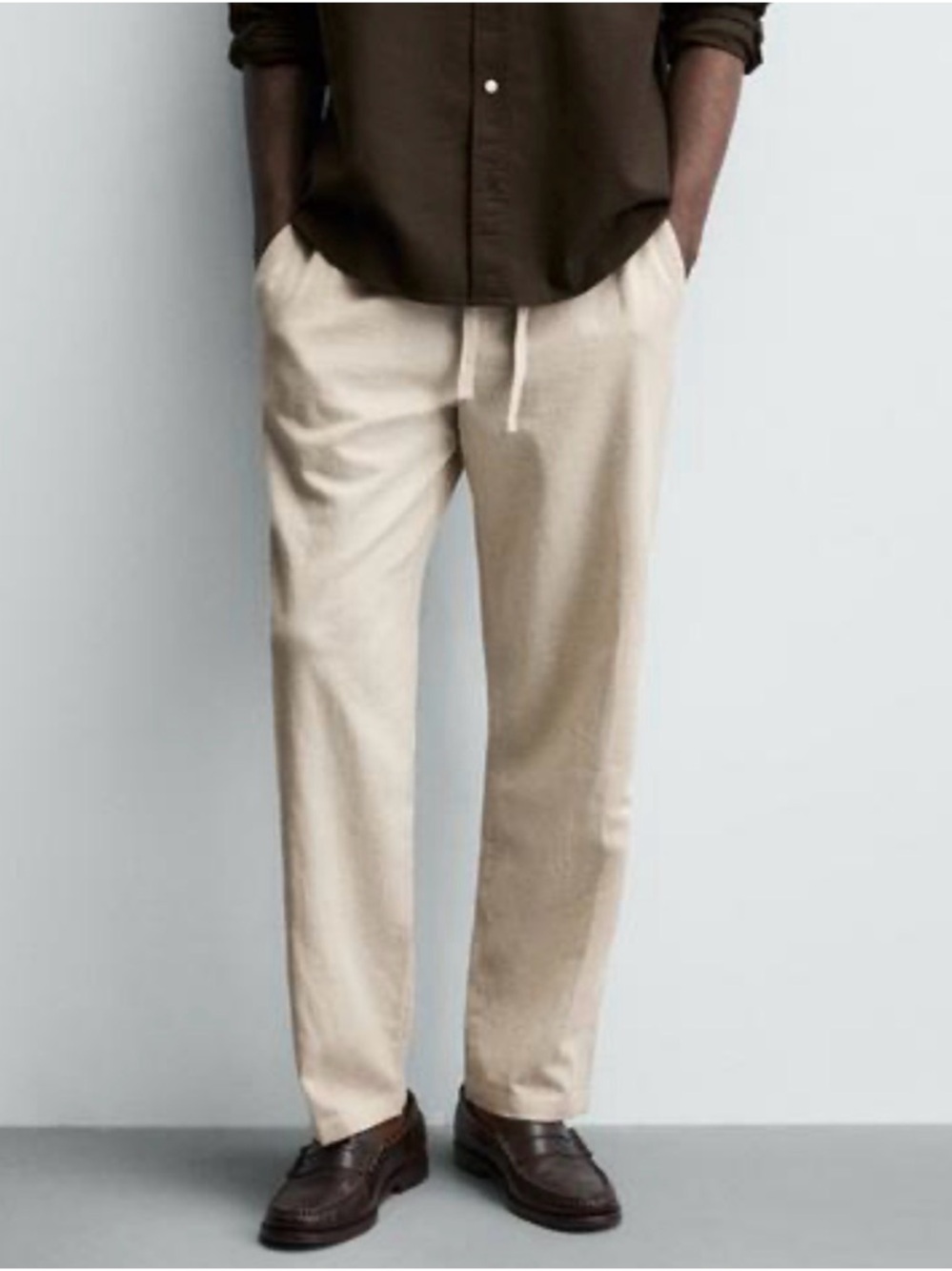 Zara Men's Drawstring Chinos in Cream
